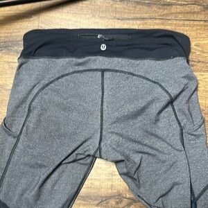 Lululemon black gray leggings with pockets cinch waistband back waistband pocket